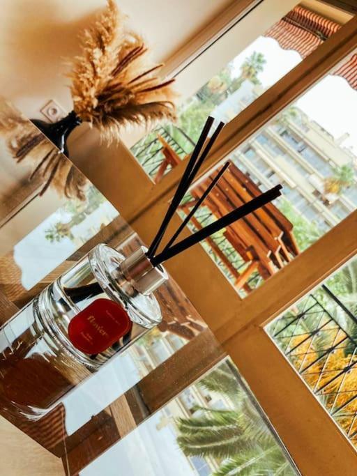 Magnifique T2 Proche Mer Et Ville Refait A Neuf Avec Terrasse 芒通 外观 照片